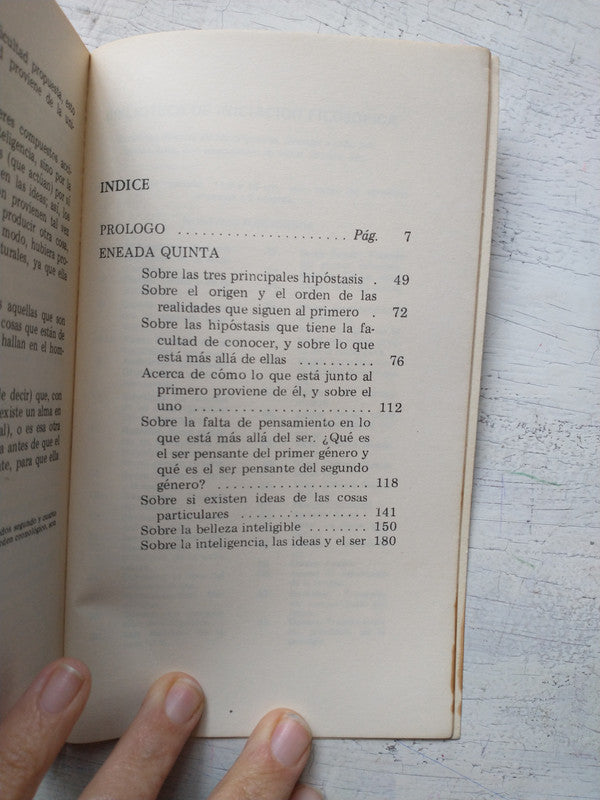 Libro usado en venta: Una magia modesta de Adolfo Bioy Casares; editorial Temas impreso en 1998 realizamos envios a todo el mundo.3