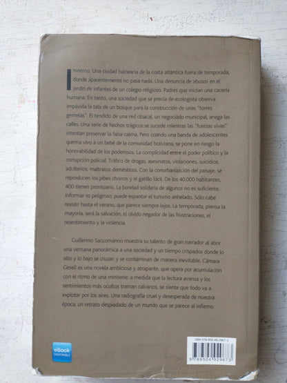 Libro usado en venta: Confieso que he vivido de Pablo Neruda; editorial DeBolsillo impreso en 2003 realizamos envios a todo el mundo.2