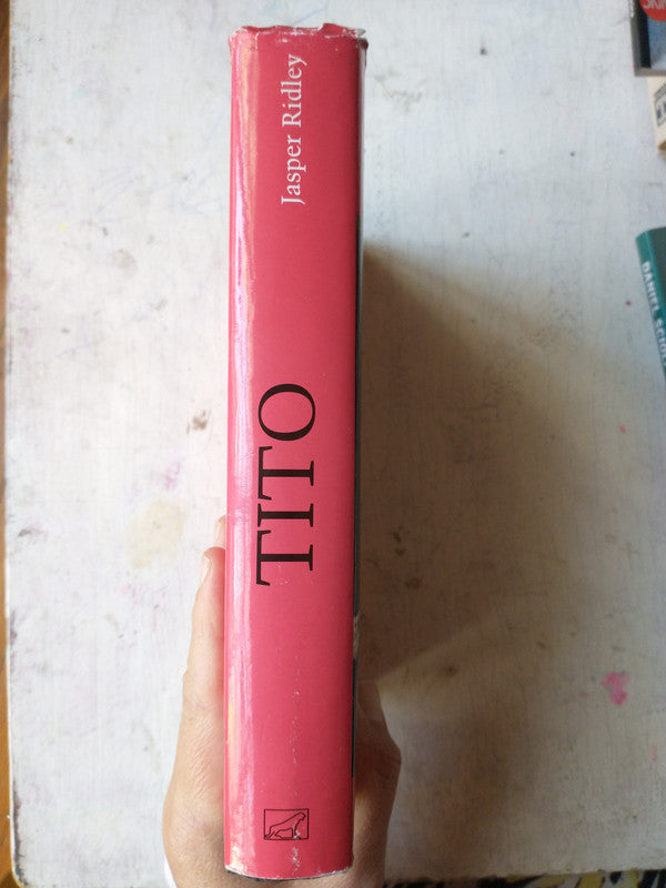 Libro usado en venta: Television y cultura de masas de Theodor W. Adorno; editorial Lunaria impreso en 2002 realizamos envios a todo el mundo.2