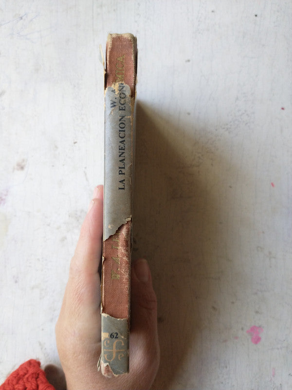 Libro usado en venta: La comuna de Albert Ollivier; editorial Alianza impreso en 1967 realizamos envios a todo el mundo.2