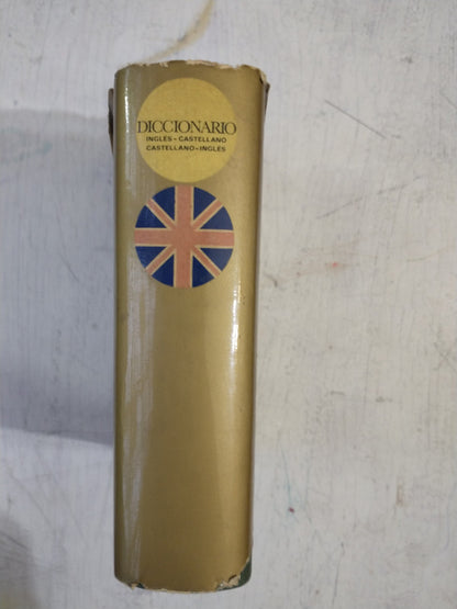 Libro usado en venta: Radio engieers' handbook de Frederick E. Terman; editorial McGraw-Hill impreso en 1943 realizamos envios a todo el mundo.2