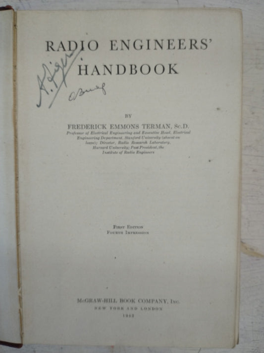 Libro usado en venta: Radio engieers' handbook de Frederick E. Terman; editorial McGraw-Hill impreso en 1943 realizamos envios a todo el mundo.1