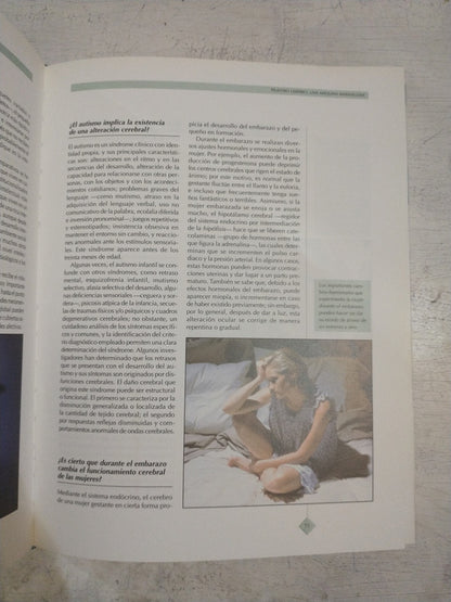 Libro usado en venta: Los hombres y mujeres que cambiaron al mundo (En carpeta contenedora) de Biografias imprescindibles Clarin; editorial AGEA 1.2