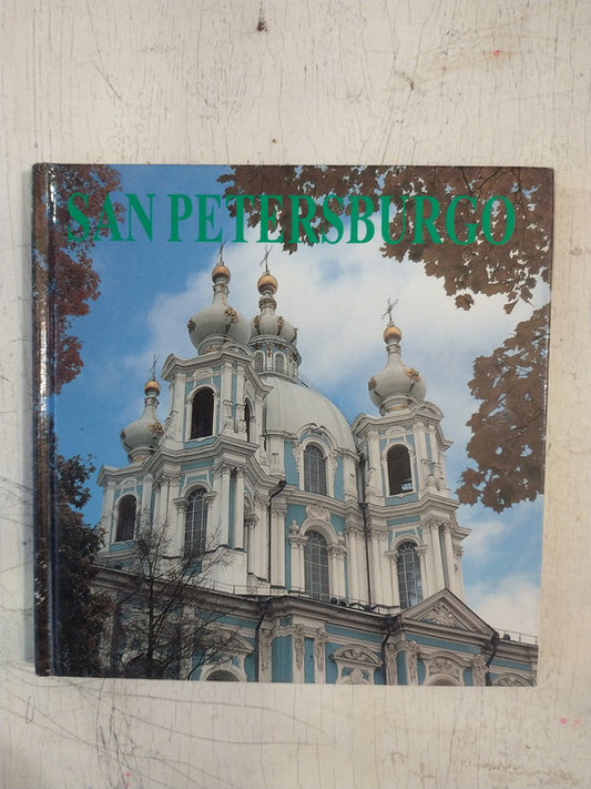 Libro usado en venta: San Petersburgo; editorial Slavia impreso en 1998 realizamos envios a todo el mundo.1