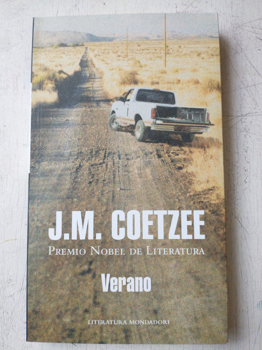 Libro usado en venta: Verano de J. M. Coetzee; editorial Mondadori impreso en 2013 realizamos envios a todo el mundo.1