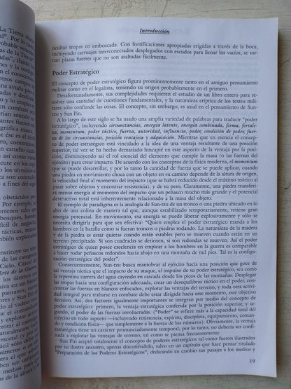 Libro usado en venta: Misal diario para America en latin y castellano de Don Andres Azcarate O.S.B.; editorial Liturgia Argentina impreso en 1944.2