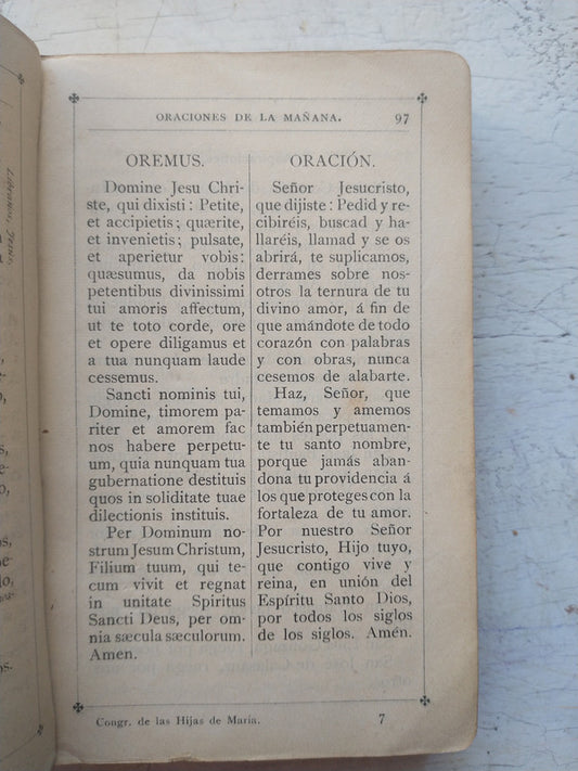 Libro usado en venta: Obras Completas - Tapa dura de Jorge Luis Borges; editorial Emece impreso en 1974 - 1979 realizamos envios a todo el mundo.2