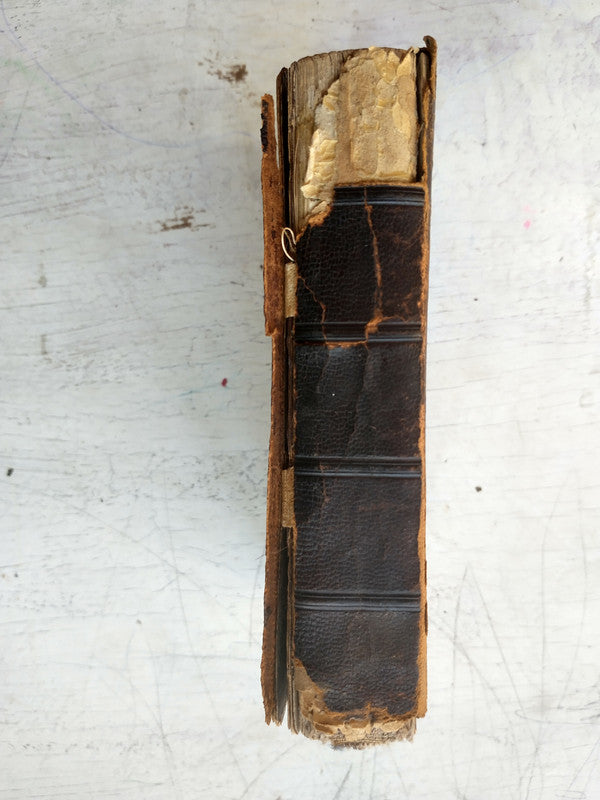 Libro usado en venta: Manual de la congregacion de las hijas de Maria; editorial Friburgo de Brisgovia impreso en 1913 envios a todo el mundo.4