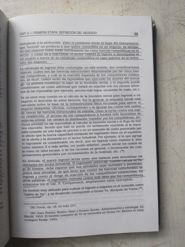 Libro usado en venta: Exilio de azahares de Monica Serra; editorial Vinciguerra impreso en 2000 realizamos envios a todo el mundo.2