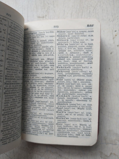 Libro usado en venta: German gem dictionary (German-English/English-German) de J. M. Clark; editorial Collins impreso en 1969 envios a todo el mundo.2