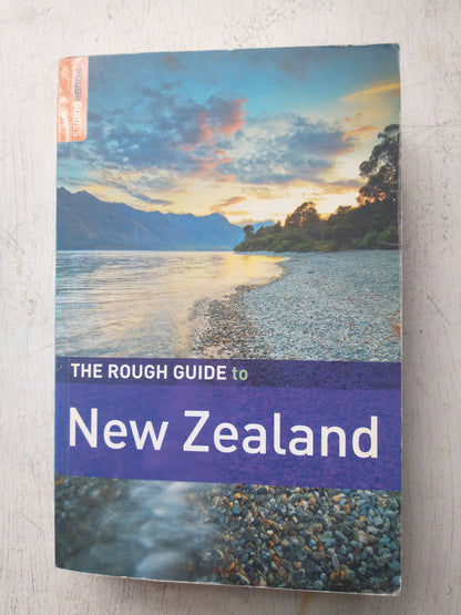 Libro usado en venta: The rough guide to New Zealand; editorial Rough Guides impreso en 2010 realizamos envios a todo el mundo.1