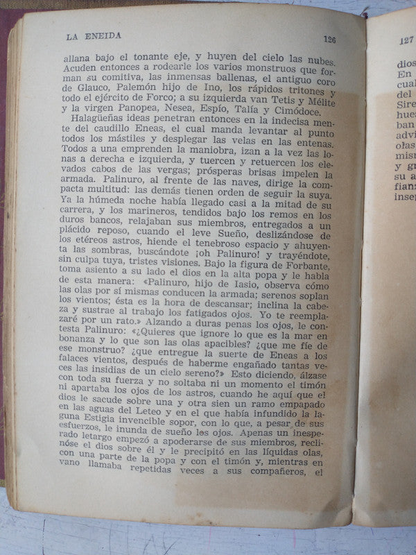Libro usado en venta: La eneida de Publio Virgilio Maron; editorial Losada impreso en 1941 realizamos envios a todo el mundo.3