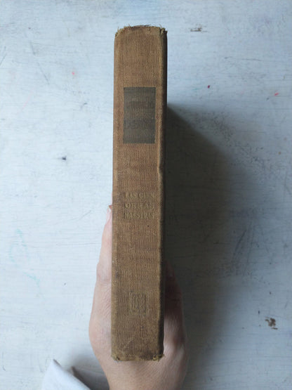 Libro usado en venta: La eneida de Publio Virgilio Maron; editorial Losada impreso en 1941 realizamos envios a todo el mundo.5