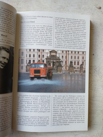 Libro usado en venta: Le grand guide de Prague; editorial Gallimard impreso en 1994 realizamos envios a todo el mundo.3