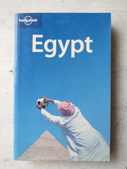 Libro usado en venta: Egypt; editorial Lonely Planet impreso en 2006 realizamos envios a todo el mundo.1
