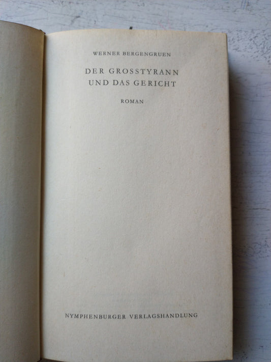 Libro usado en venta: Der Grosstyrann und das gericht de Werner Bergengruen; editorial Nympheburger Verlagshandlung realizamos envios a todo el mundo.1