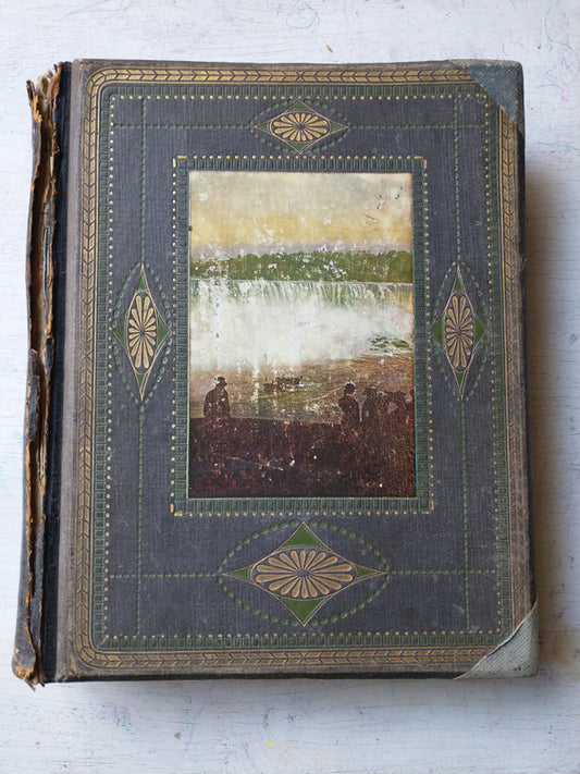 Libro usado en venta: Las maravillas del mundo y del hombre - America; editorial Iberica realizamos envios a todo el mundo.1