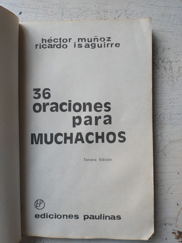 Libro usado en venta: El 17 de octubre de 1945 de Hugo Gambini; editorial Brujula impreso en 1969 realizamos envios a todo el mundo.2