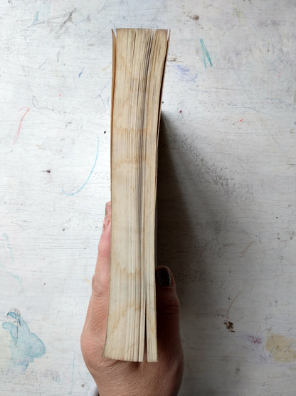 Libro usado en venta: Descubre a tus Angeles; editorial Javier Vergara impreso en 1999 realizamos envios a todo el mundo.2