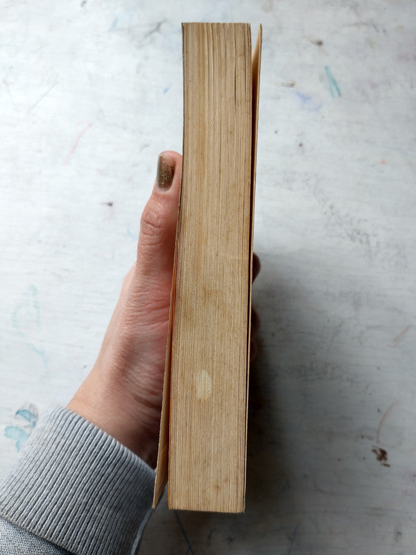 Libro usado en venta: La Bicicleta de Silvina Bullrich; editorial Emece impreso en 1987 realizamos envios a todo el mundo.2