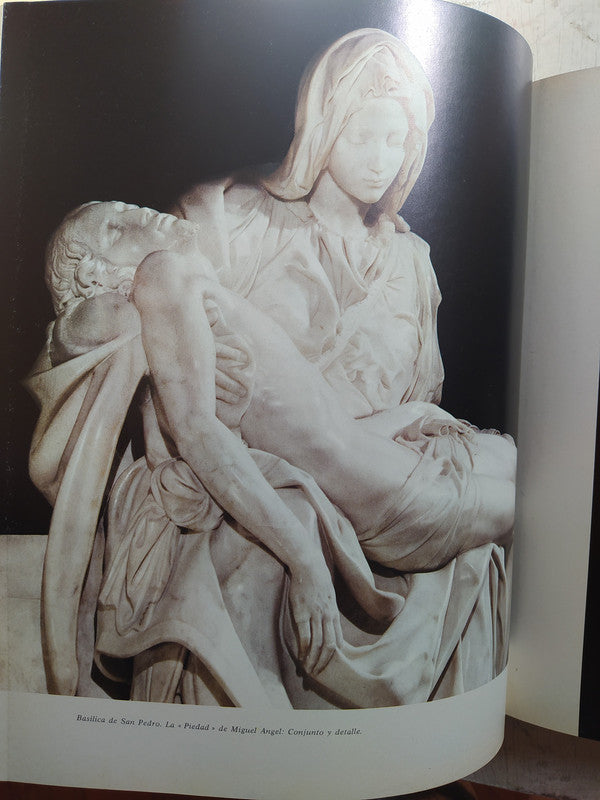 Libro usado en venta: El Vaticano y Romo cristiana; editorial Ciudad del Vaticano impreso en 1975 realizamos envios a todo el mundo.4