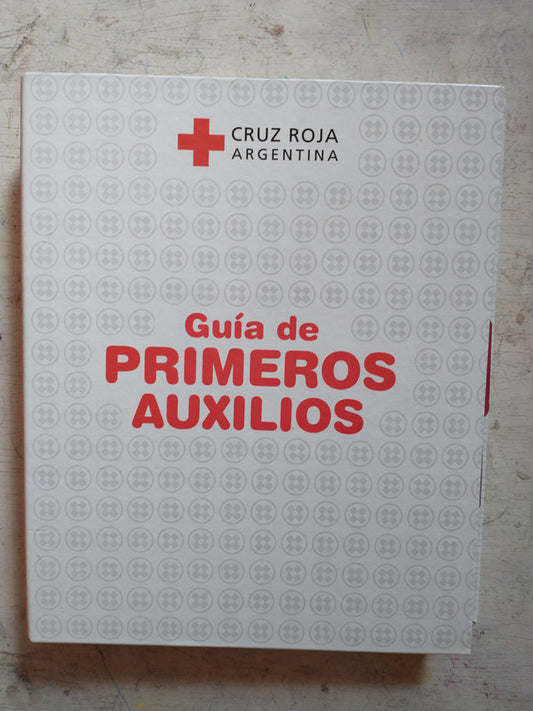 Libro usado en venta: Guia de primeros auxilios; editorial Aguilar impreso en 2012 realizamos envios a todo el mundo.1