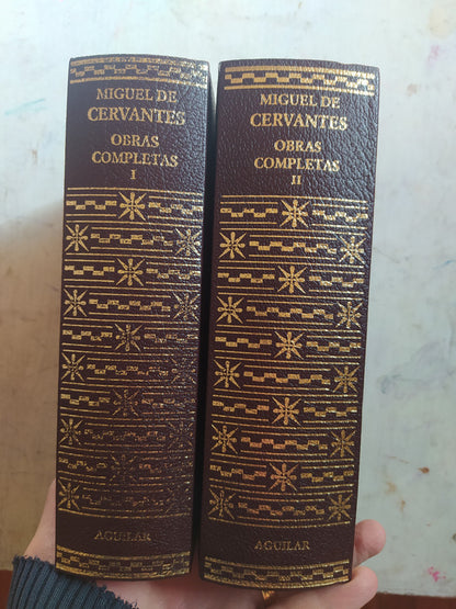 Libro usado en venta: Obras completas (2 Tomos) de Miguel de Cervantes Saavedra; editorial Aguilar impreso en 2003 realizamos envios a todo el mundo.3