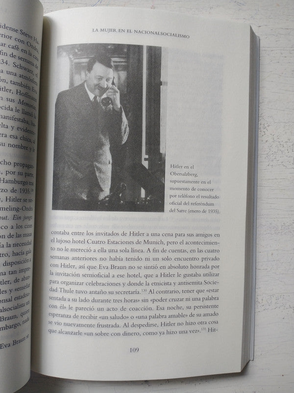 Libro usado en venta: Eva Braun - Un vida con Hitler de Heike B. Gotermaker; editorial Debate impreso en 2012 realizamos envios a todo el mundo.3