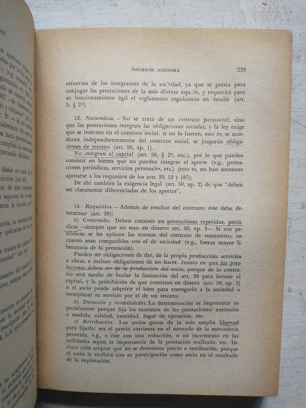 Libro usado en venta: Curso de Derecho comercial (2 tomos) de Isaac Halperin; editorial Depalma impreso en 1978 realizamos envios a todo el mundo.2