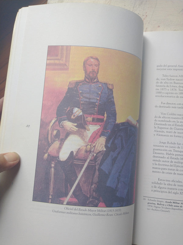 Libro usado en venta: Historia de la Escuela Superior de Guerra de Cnl. Jose Luis Picciuolo; editorial Circulo Militar impreso en 2000.3