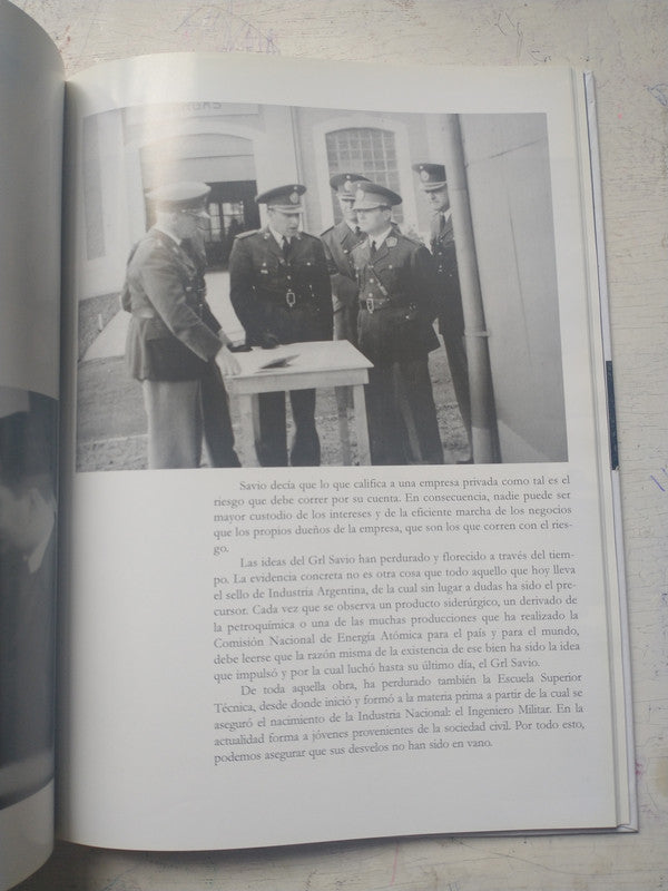 Libro usado en venta: Escuela Superior Tecnica "General de Division Manuel Nicolas Savio"; editorial Salvucci realizamos envios a todo el mundo.3