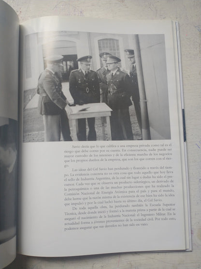 Libro usado en venta: Escuela Superior Tecnica "General de Division Manuel Nicolas Savio"; editorial Salvucci realizamos envios a todo el mundo.3