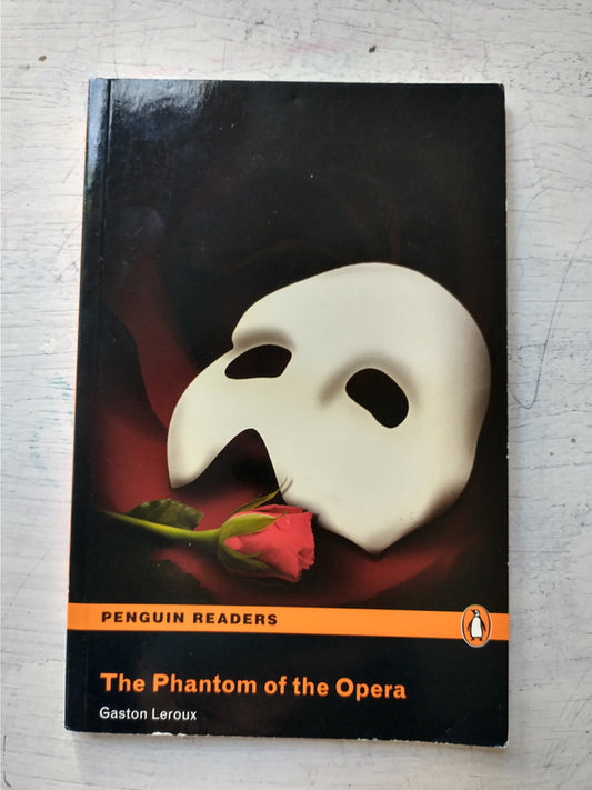 Libro usado en venta: The Phantom of the Opera de Gaston Leroux; editorial Penguin Books impreso en 2008 realizamos envios a todo el mundo.1