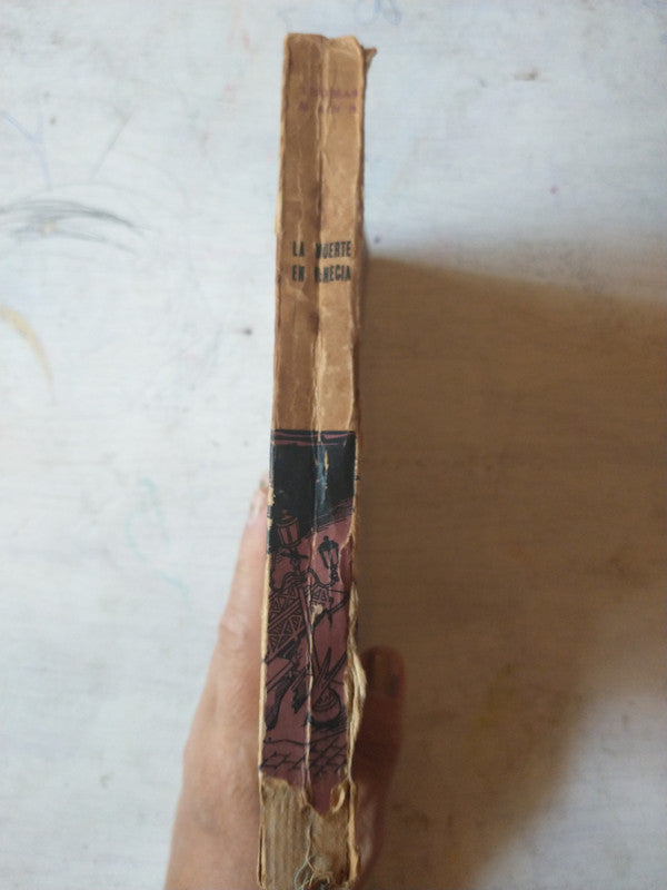 Libro usado en venta: El libro de los espiritus de Allan Kardec; editorial 18 de Abril impreso en 1983 realizamos envios a todo el mundo.2