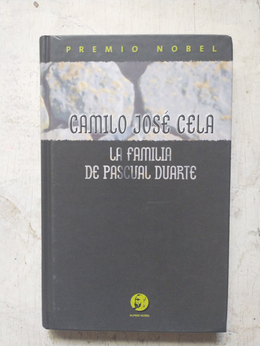 Libro usado en venta: La familia de Pascual Duarte de Camilo Jose Cela; editorial Destino impreso en 2003 realizamos envios a todo el mundo.1