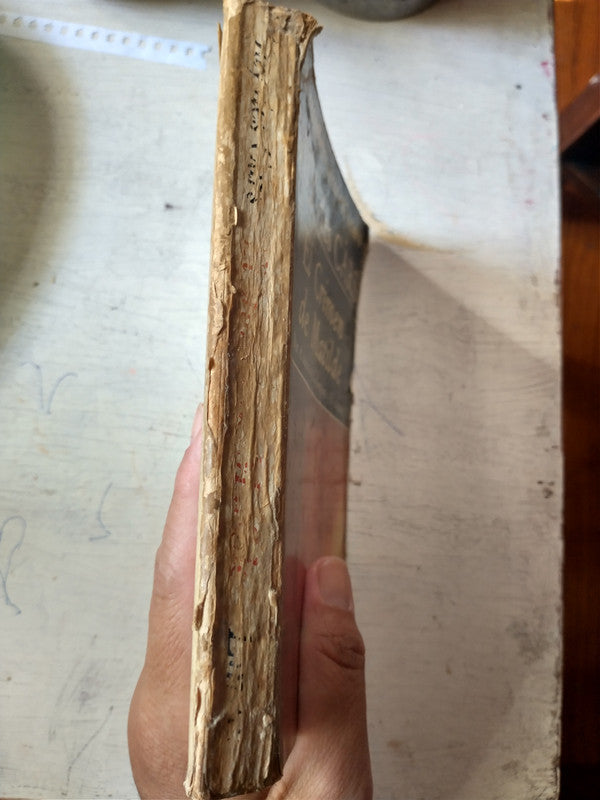 Libro usado en venta: Intrigas paralelas de John Craig; editorial Emece impreso en 1973 realizamos envios a todo el mundo.2