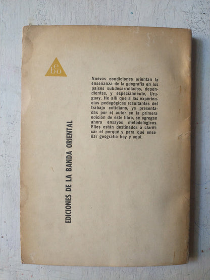 Libro usado en venta: La geografia como docencia de German Wettstein; editorial De la Banda Oriental impreso en 1972 realizamos envios a todo el mundo.2