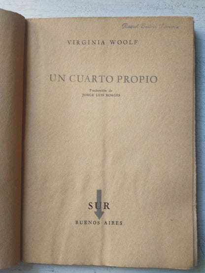 Libro usado en venta: Un cuarto propio de Virginia Woolf; editorial Sur impreso en 1956 realizamos envios a todo el mundo.3