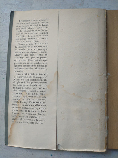 Libro usado en venta: Un cuarto propio de Virginia Woolf; editorial Sur impreso en 1956 realizamos envios a todo el mundo.4