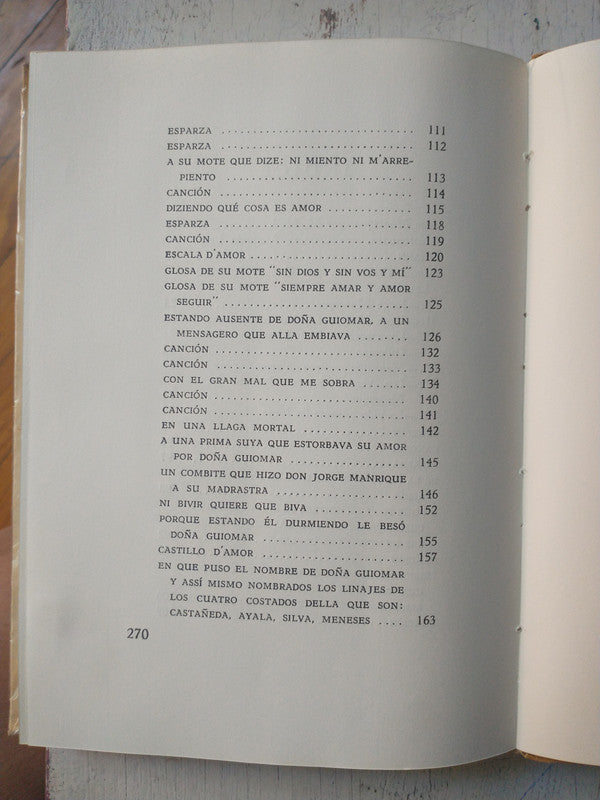 Libro usado en venta: Poesias de amor y otras de Jorge Manrique; editorial Angel Estrada impreso en 1952 realizamos envios a todo el mundo.2