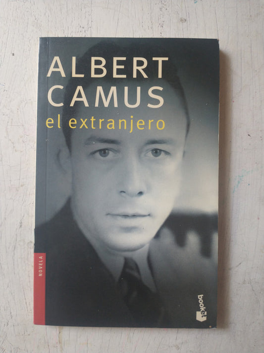 Libro usado en venta: El extranjero de Albert Camus; editorial Booket impreso en 2004 realizamos envios a todo el mundo.1