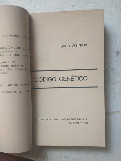 Libro usado en venta: El codigo genetico de Isaac Asimov; editorial Hobbs - Sudamericana impreso en 1966 realizamos envios a todo el mundo.3