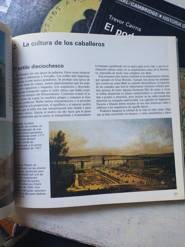 Libro usado en venta: Historia del mundo para jovenes (3 Vol.) de Trevor Cairns; editorial Akal impreso en 1991 realizamos envios a todo el mundo.3