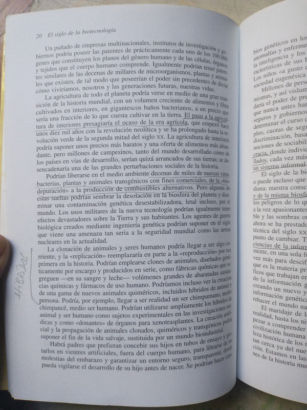 Libro usado en venta: El siglo de la biotecnologia de Jeremy Rifkin; editorial Critica impreso en 1999 realizamos envios a todo el mundo.2