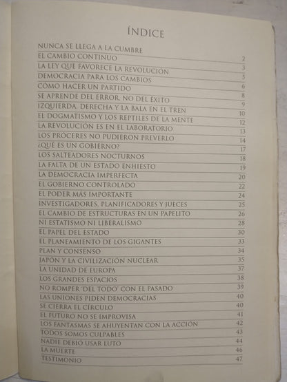 Libro usado en venta: El tercer paraiso de Cristian Alarcon; editorial Alfaguara impreso en 2022 realizamos envios a todo el mundo.2