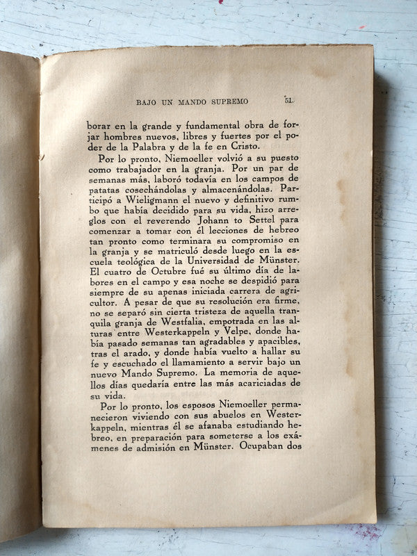 Libro usado en venta: Martin Niemoeller - El hombre que se enfrento a Hitler de Pedro Gringoire; editorial Alba impreso en 1938 envios a todo el mundo.2