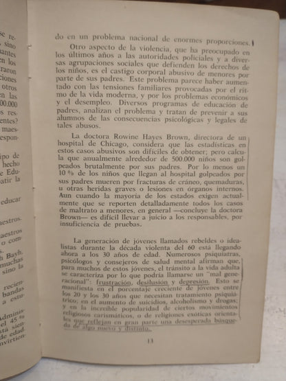 Libro usado en venta: La agonia de los Estados Unidos de Antonio Donini; editorial Busqueda impreso en 1976 realizamos envios a todo el mundo.3