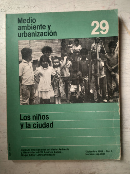 Libro usado en venta: Los ni?os y la ciudad de Medio ambiente y urbanizacion; editorial Grupo Editor Latinoamericano impreso en 1989.1