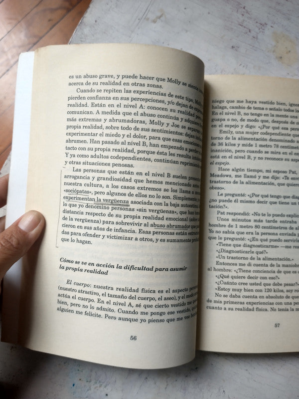 Libro usado en venta: Sentirse libre es ser feliz de Pia Mellody; editorial Paidos impreso en 1994 realizamos envios a todo el mundo.2