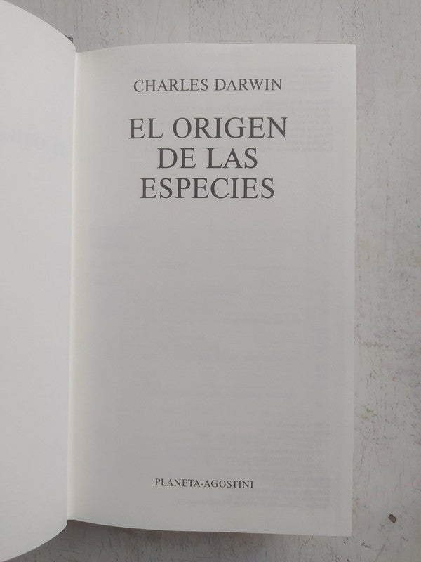 Libro usado en venta: El origen de las especies de Charles Darwin; editorial Planeta - Agostini impreso en 1992 realizamos envios a todo el mundo.3